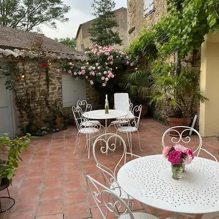 La Maison De Mama C: Charming French Village Villa