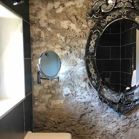 Villa La Maison De Mama C: Charming French Village Sainte-Colombe-sur-l'Hers