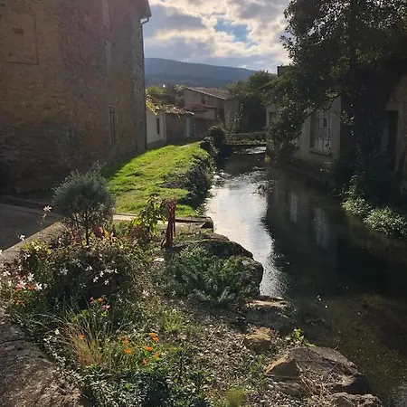 La Maison De Mama C: Charming French Village *