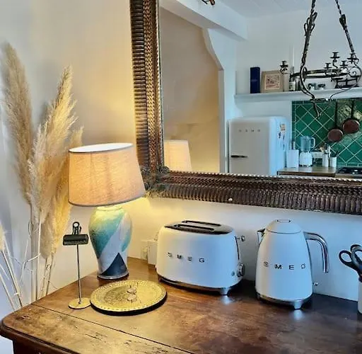 Villa La Maison De Mama C: Charming French Village *